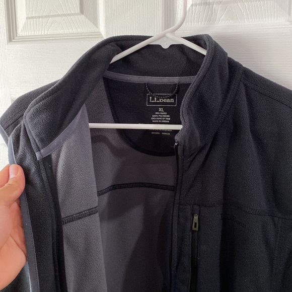 XL Vintage L.L. Bean Black Vest - Picture 3 of 4